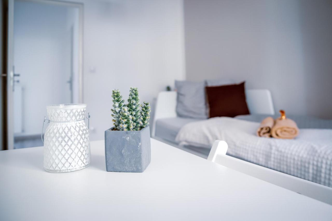 Malasits Art Home Gyor Bagian luar foto