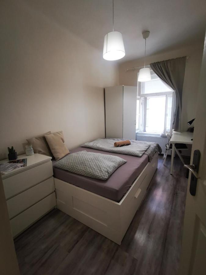 Malasits Art Home Gyor Bagian luar foto